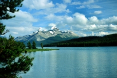 maligne_lake